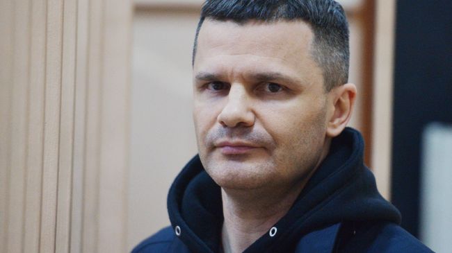 Рассмотрение ходатайства следствия об аресте председателя совета директоров аэропорта Домодедова Дмитрия Каменщика Рассмотрение ходатайства следствия об аресте председателя совета директоров аэропорта Домодедова Дмитрия Каменщика
