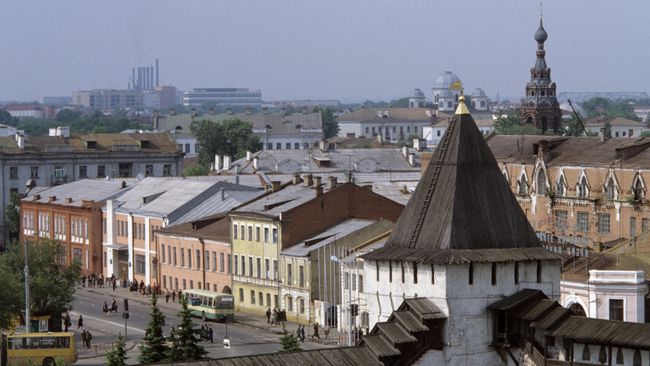 Вид на старую часть города Ярославль