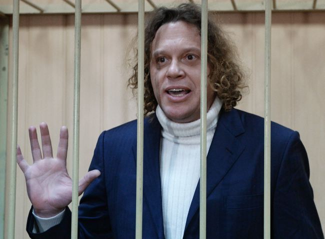 Рассмотрение вопроса о продлении срока ареста бизнесмену Сергею Полонскому