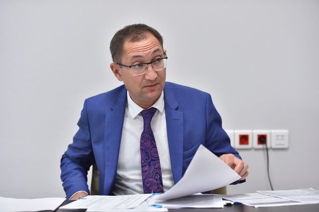 Дамир Талипов Дамир Талипов