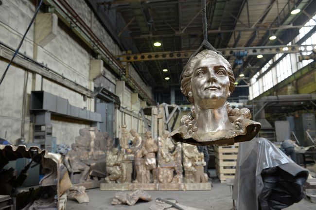 Изготовление памятника императрице Екатерине Великой для установки в Симферополе Изготовление памятника императрице Екатерине Великой для установки в Симферополе