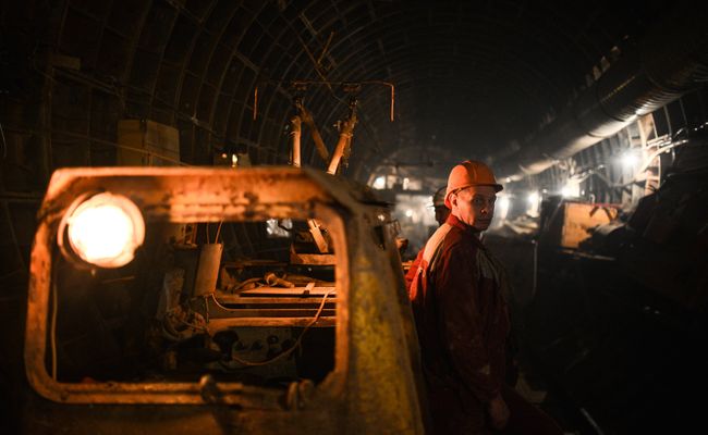 Строительство станции метрополитена