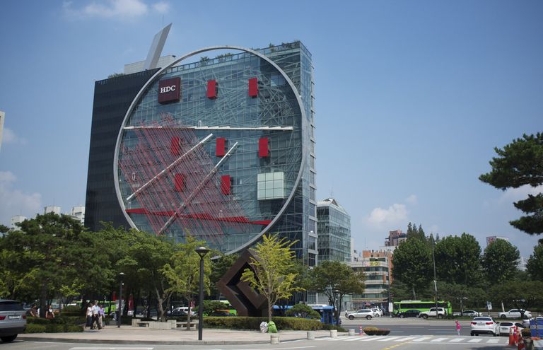 HDC Tower в Каннамгу в Сеуле HDC Tower в Каннамгу в Сеуле