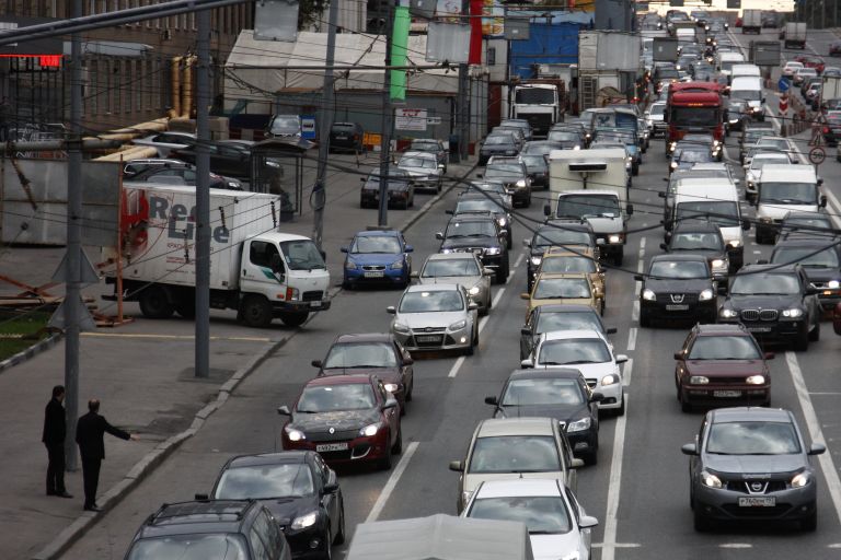 Автомобильные пробки на улицах Москвы Автомобильные пробки на улицах Москвы