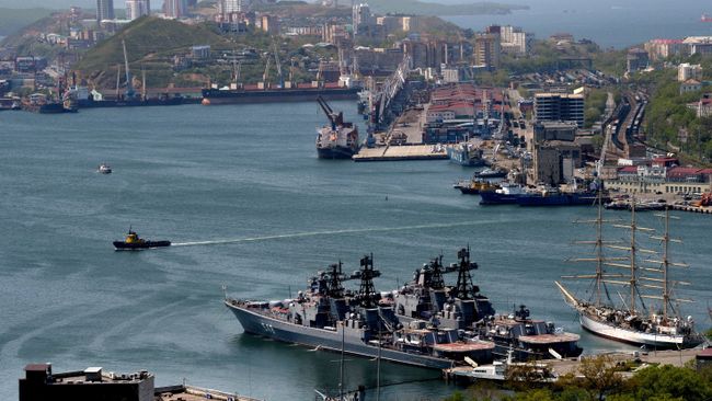 Города России. Владивосток Города России. Владивосток