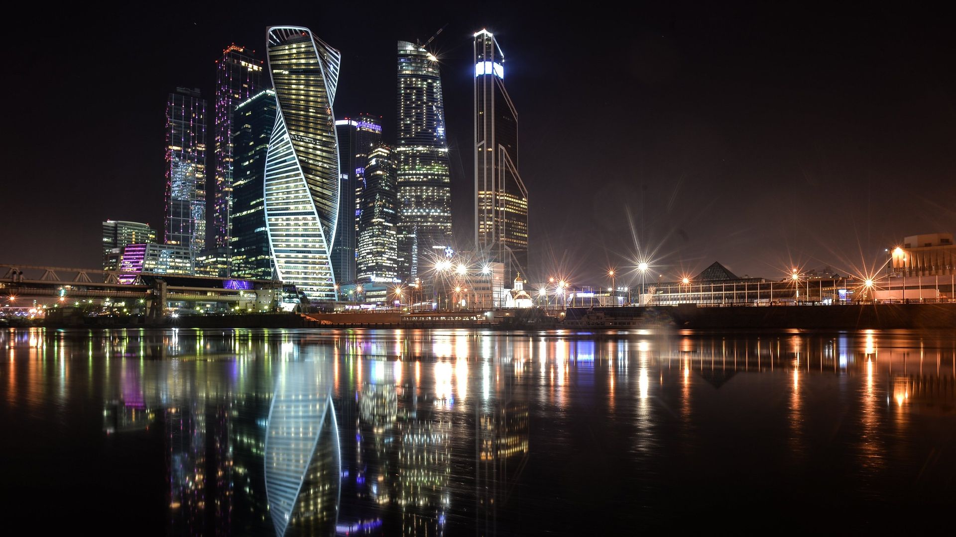 Башня Эволюция в Москва-Сити. Виды Москва-Сити Башня Эволюция в Москва-Сити. Виды Москва-Сити - РИА Новости, 1920, 05.04.2022