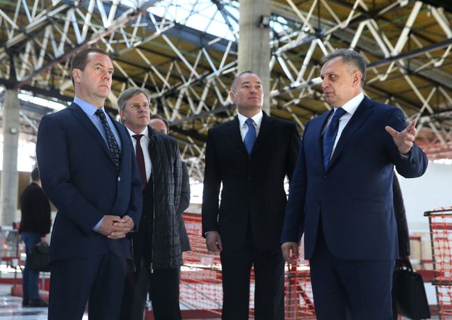 Премьер-министр РФ Д. Медведев посетил международный аэропорт Шереметьево