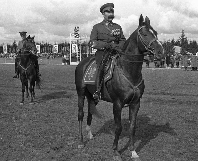 Советский военачальник Маршал Советского Союза Семён Михайлович Будённый