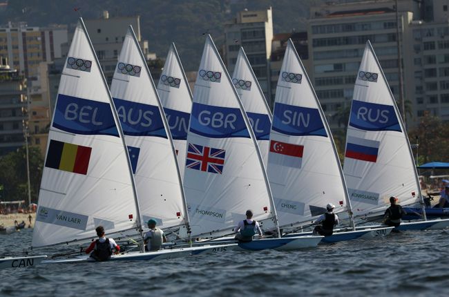 Российский спортсмен Сергей Комиссаров (справа) Российский спортсмен Сергей Комиссаров (справа)