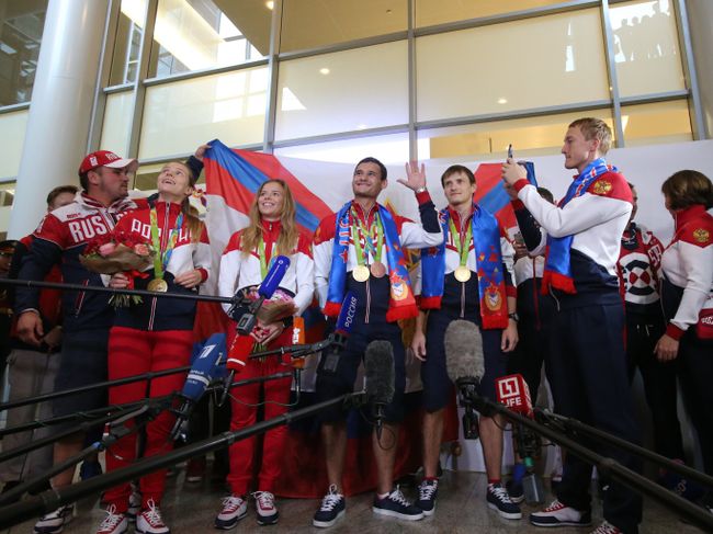 Прилет сборной России по фехтованию из Рио-де-Жанейро Прилет сборной России по фехтованию из Рио-де-Жанейро