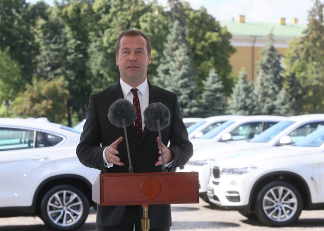 Председатель правительства РФ Дмитрий Медведев