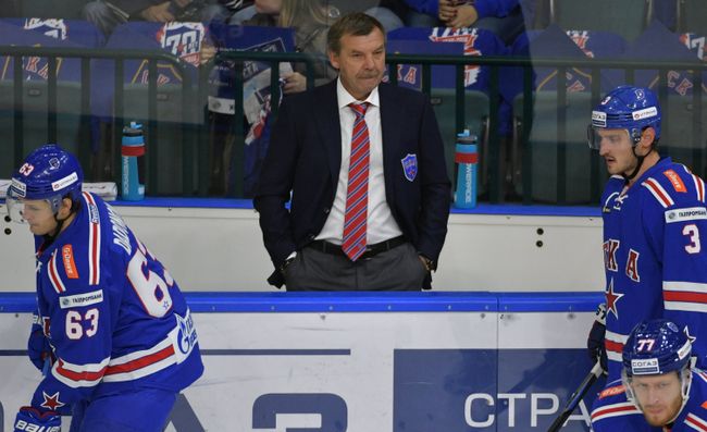 Главный тренер СКА Олег Знарок