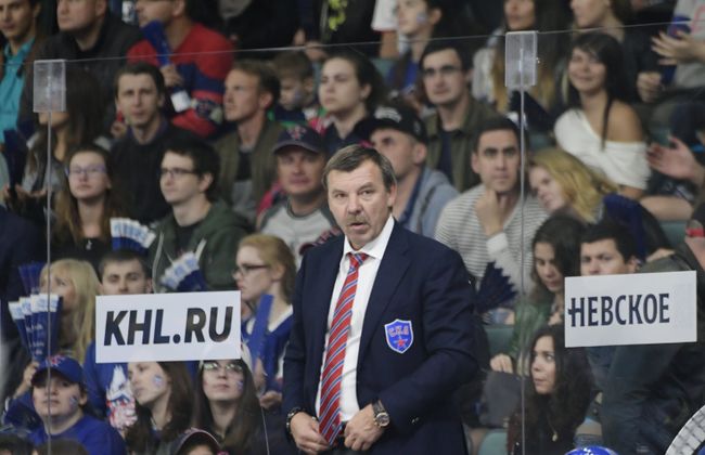 Главный тренер СКА Олег Знарок Главный тренер СКА Олег Знарок