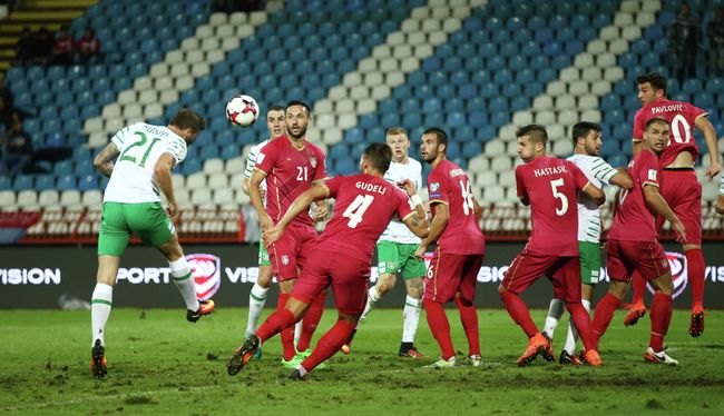 Игровой момент матча европейского отборочного турнира чемпионата мира 2018 года между сборными Сербии и Ирландии Игровой момент матча европейского отборочного турнира чемпионата мира 2018 года между сборными Сербии и Ирландии