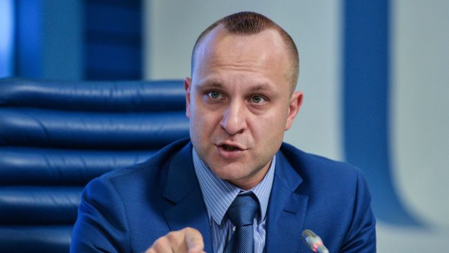 Артем Пацев