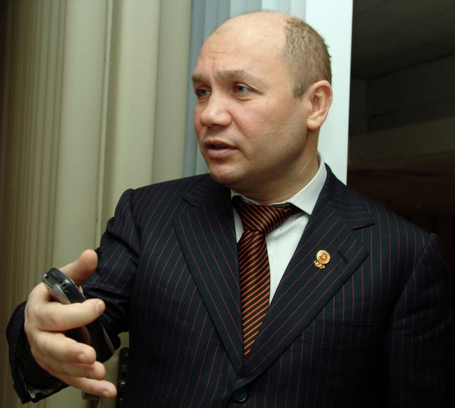 Эдуард Хусаинов