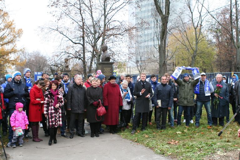 Церемония открытия бюста Льва Яшина Церемония открытия бюста Льва Яшина