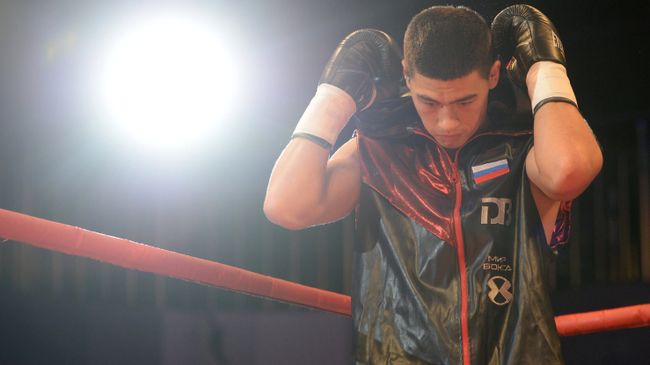 Дмитрий Бивол Дмитрий Бивол