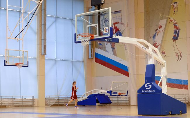Центровая женской сборной России по баскетболу Татьяна Видмер Центровая женской сборной России по баскетболу Татьяна Видмер
