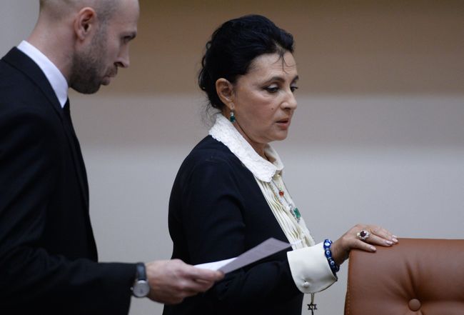 Президент Всероссийской федерации художественной гимнастики Ирина Винер-Усманова и юрист Олимпийского комитета России (ОКР) Лев Степанов
