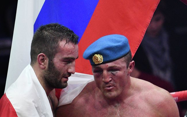 Денис Лебедев и Мурат Гассиев (справа налево)