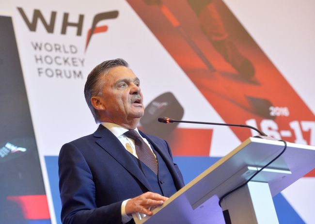 Президент Международной федерации хоккея (IIHF) Рене Фазель