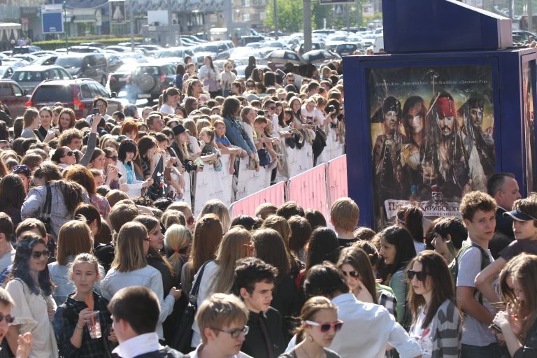 Премьера фильма Пираты Карибского моря в Москве Премьера фильма Пираты Карибского моря в Москве
