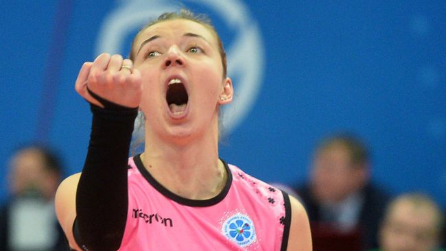 Либеро Динамо-Казань Екатерина Уланова Либеро Динамо-Казань Екатерина Уланова