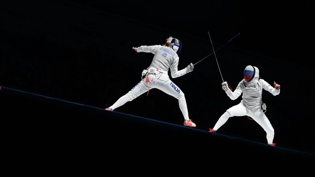 Финальный поединок по фехтованию на рапирах на чемпионате мира в Москве Финальный поединок по фехтованию на рапирах на чемпионате мира в Москве