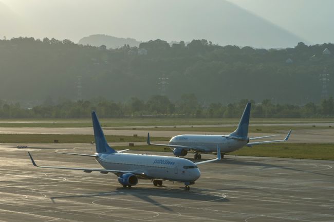 Самолеты Boeing 737-8FZ авиакомпании Победа Самолеты Boeing 737-8FZ авиакомпании Победа