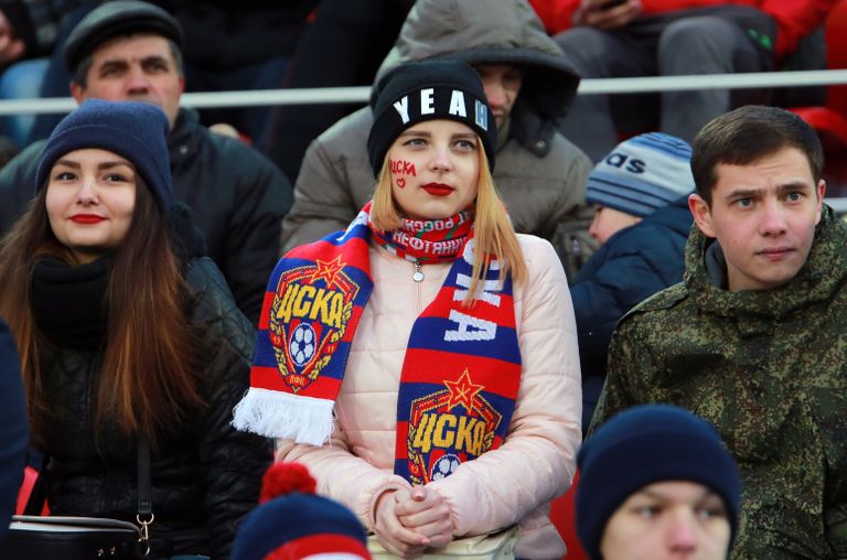 Болельщица ПФК ЦСКА Болельщица ПФК ЦСКА