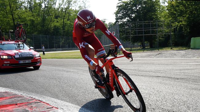 Российский велогонщик команды Katusha-Alpecin Ильнур Закарин