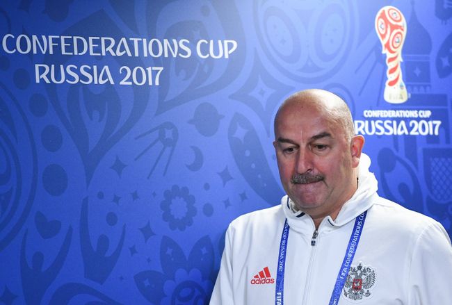 Главный тренер сборной России по футболу Станислав Черчесов Главный тренер сборной России по футболу Станислав Черчесов