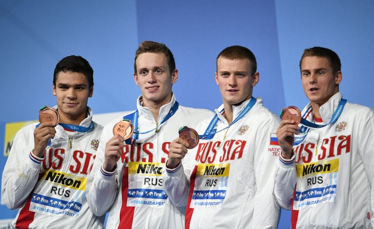 Евгений Рылов, Кирилл Пригода, Александр Попков, Владимир Морозов (слева направо). Евгений Рылов, Кирилл Пригода, Александр Попков, Владимир Морозов (слева направо).