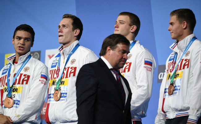 Евгений Рылов, Кирилл Пригода, Александр Попков, Владимир Морозов (слева направо) Евгений Рылов, Кирилл Пригода, Александр Попков, Владимир Морозов (слева направо)