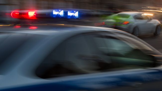 Автомобиль полиции Автомобиль полиции