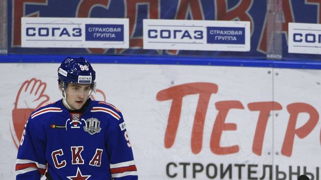 Форвард СКА Андрей Алтыбармакян