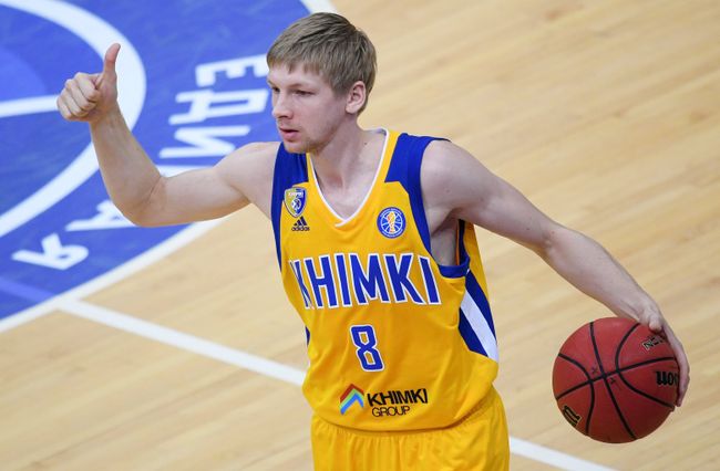 Защитник Химок Вячеслав Зайцев Защитник Химок Вячеслав Зайцев