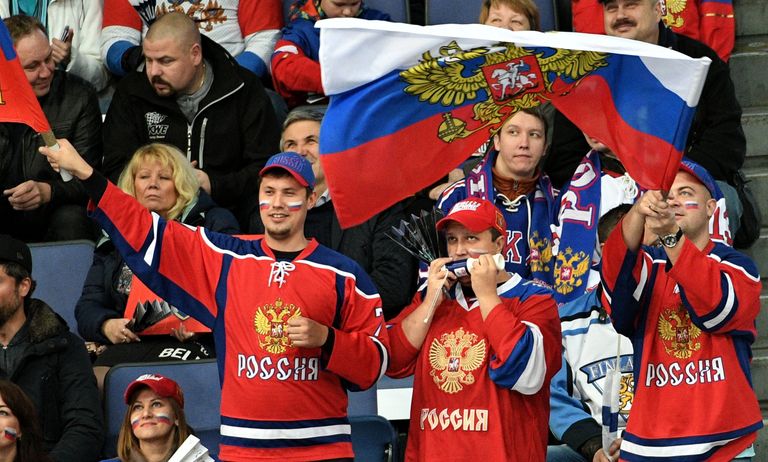 Болельщики сборной России Болельщики сборной России