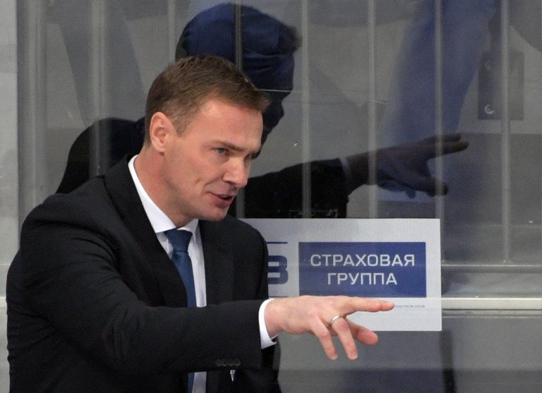 Исполняющий обязанности главного тренера Металлурга Виктор Козлов Исполняющий обязанности главного тренера Металлурга Виктор Козлов