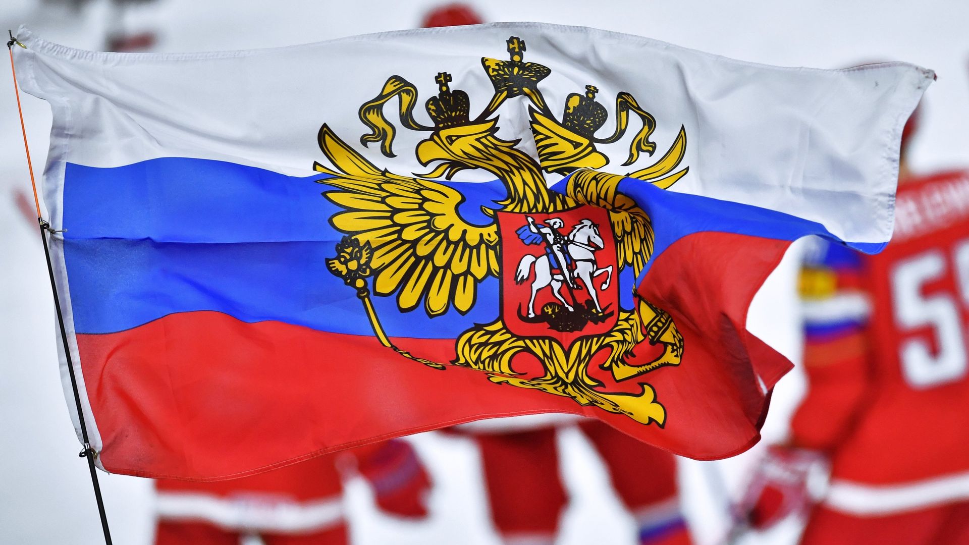 Флаг РФ во время матча российских хоккеистов - РИА Новости, 1920, 15.05.2021