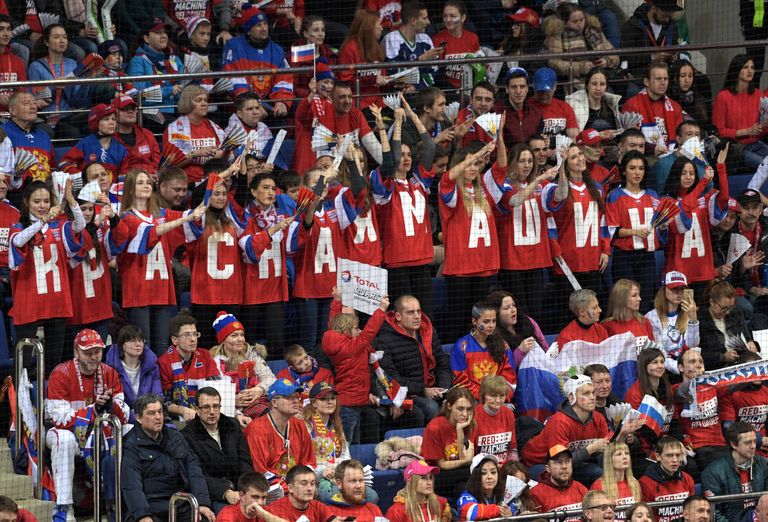 Болельщики сборной России Болельщики сборной России