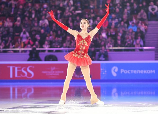 Алина Загитова Алина Загитова