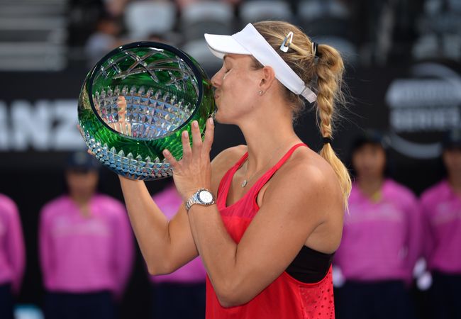 Ангелика Кербер Ангелика Кербер