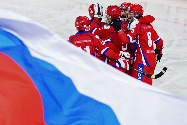 Игроки сборной России по хоккею с мячом Игроки сборной России по хоккею с мячом