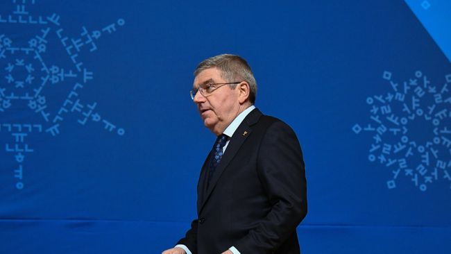 Томас Бах