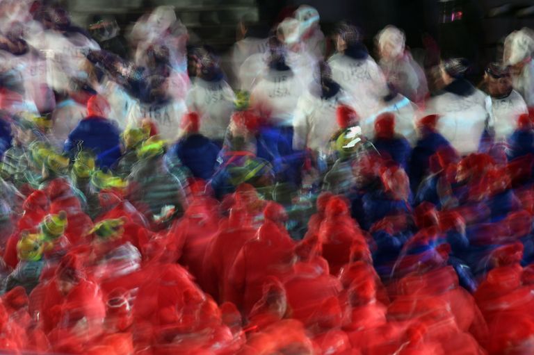 Участники церемонии закрытия XXIII зимних Олимпийских игр в Пхенчхане Участники церемонии закрытия XXIII зимних Олимпийских игр в Пхенчхане