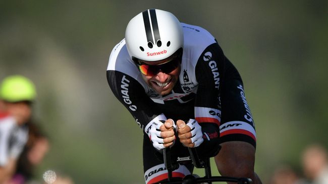 Австралийский велогонщик Майкл Мэттьюс из команды Sunweb
