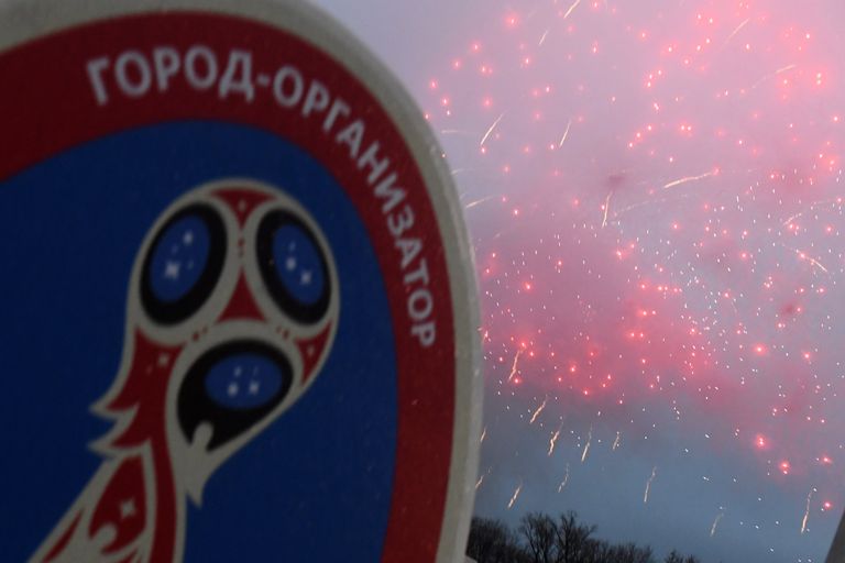 Салют после матча Крылья Советов - Факел на стадионе Самара Арена Салют после матча Крылья Советов - Факел на стадионе Самара Арена