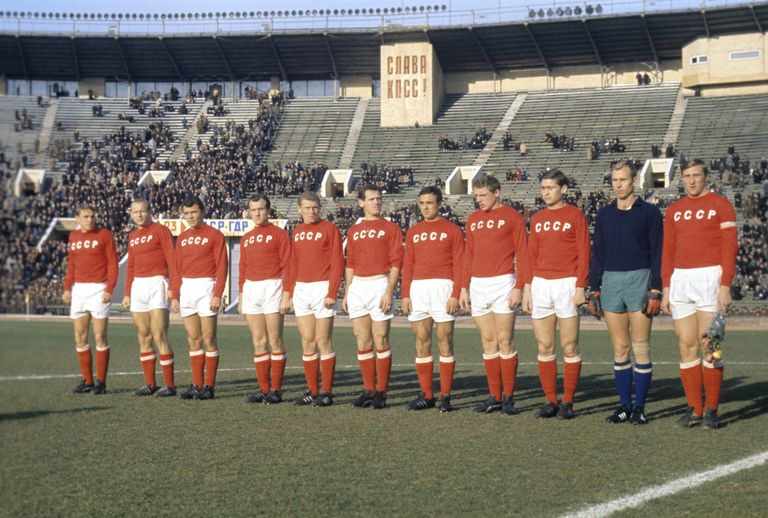 Сборная команда СССР по футболу перед ЧМ-1966